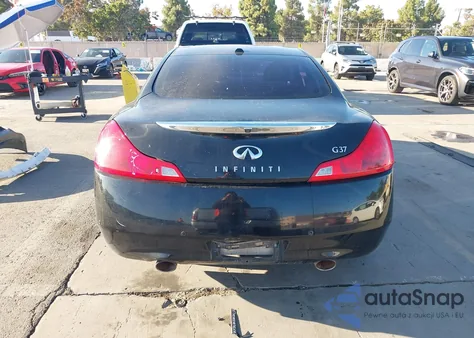 2011 Infiniti G37 Journey z USA, uszkodzony, nr VIN JN1CV6EK4BM215455